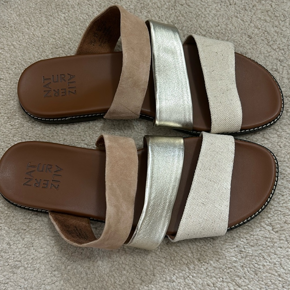 Naturalizer Sandals - Picture 2 of 6